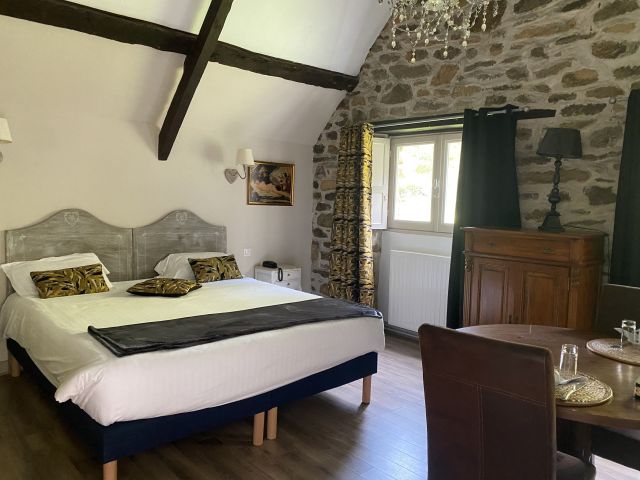 Chambre Luxe Romantique  à l'hôtel les  Moulins du Duc  à Moëlan sur Mer dans le Sud Finistère Bretagne France 